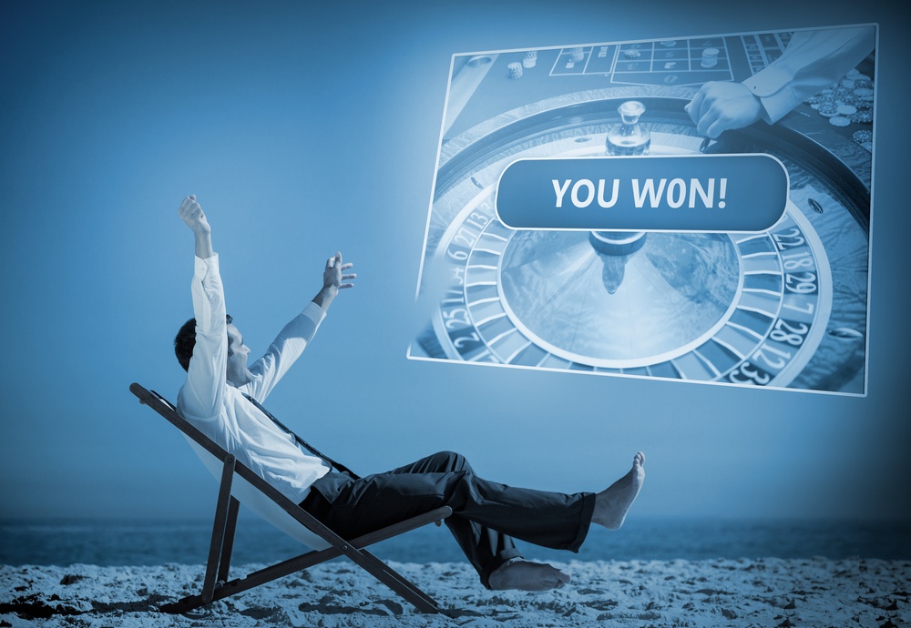 Playing against the identity theft game